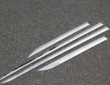 トヨタ カムリー 2012-2017 年式用 ステンレス クローム ドアモール サイドストリップ 装飾 4点セット 輸入品