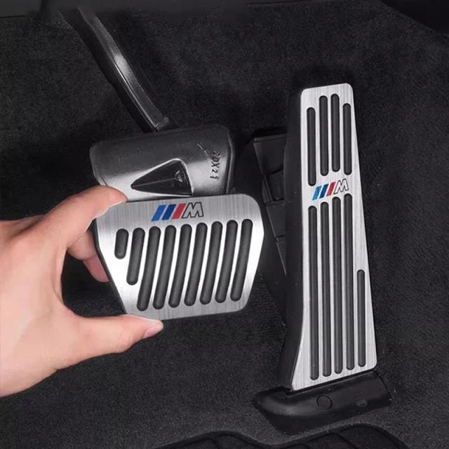 BMW X1 X2 X3 X4 X5 X6 G20 G22 G23 G30 G01 G02 G08 G06 G05 G07 F10 E70 専用 フットレスト アクセルブレーキペダルカバー 車内アクセサリー 輸入品