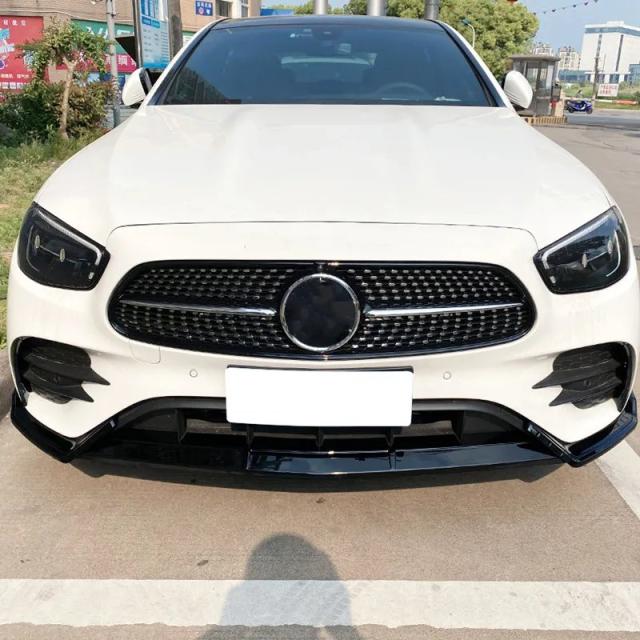 メルセデス・ベンツ Eクラス W213 式以降 E260 E300 用 フロントバンパーリップスポイラー ボディキット 3点セット プロテクターガード 外装アクセサリー 輸入品