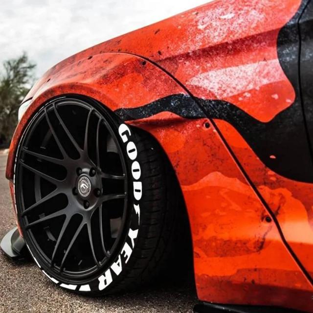 タイヤレターステッカー ゴム製3D 車 バイク ホイールステッカー カスタムカーアクセサリー 装飾デカール 白赤黄カラー 輸入品