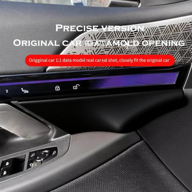 BMW 5シリーズ G60 i5 2024-2025 用 ブラックレザーセンターパネル ダッシュボード装飾カバー トリム LHD 輸入品