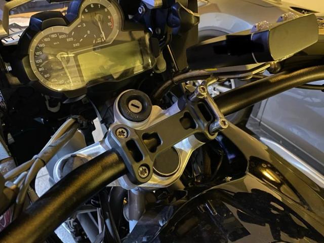 BMW R1200GS（2014年）R1250GSアドベンチャー（2013-）式R1250GS R1200用 人間工学に基づいたハンドル 22mmアルミニウムハンドルバー 輸入品