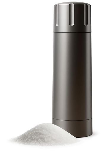 MANNKITCHEN SALT CANNON - PROFESSIONAL GRADE HEAVY DUTY SALT MILL, WITH ITS SLEEK DESIGN AND POWERFUL FUNCTIONALITY GET THE