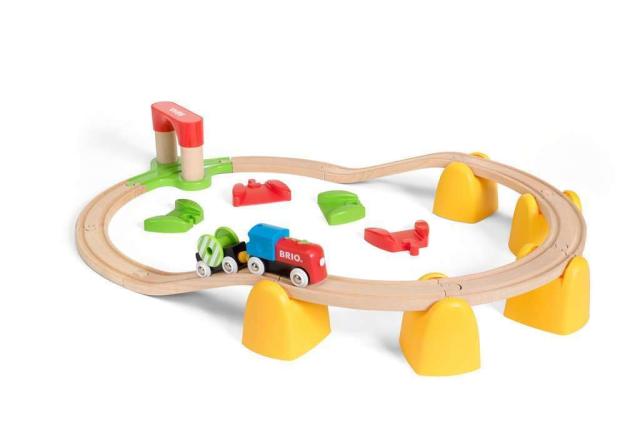 BRIO (ブリオ) マイファースト バッテリ ーパワーレールセット 33710 対象年齢1歳半~ 【おもちゃ 玩具 木製おもちゃ 機関車 レールセット_6