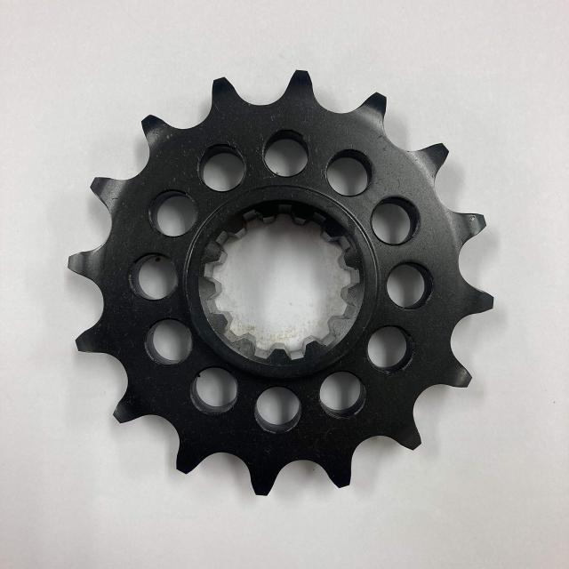 サンスター(SUNSTAR) フロントスプロケット 525-16T CBR900RR 525CON 429-16の通販は 5,407円