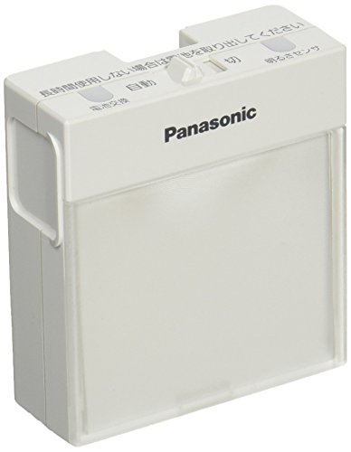 パナソニック(Panasonic) 明るさセンサ付ハンディホーム保安灯 ホワイト WTF4088Wの通販は 7,089円