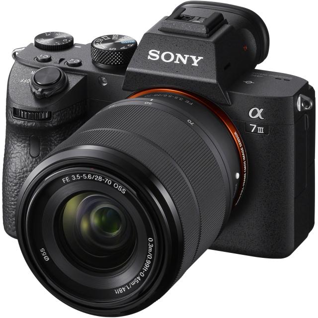 SONY(ソニー) フルサイズ ミラーレス一眼カメラ α7III ズームレンズキット(同梱レンズ:SEL2870) ブラック ILCE-7M3K