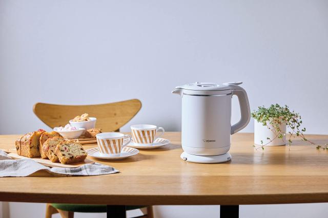 象印 電気ケトル 0.8L 沸騰後1時間90℃保温 コーヒードリップ用機能付き ホワイト CK-AX08-WA