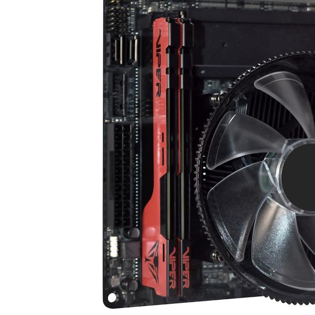 Patriot Memory Viper Elite II DDR4 3200MHz 64GB (32GB x 2枚) デスク用メモリ - PVE2464G320C8K