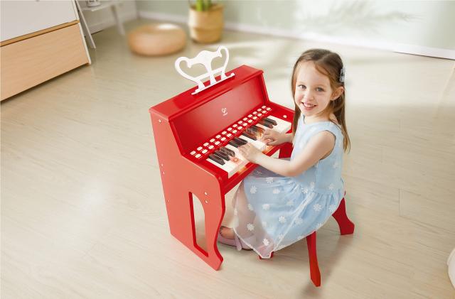 Hape(ハペ) デラックスアップライトピアノ（赤） 3才以上 木製 楽器玩具 おもちゃ E0630
