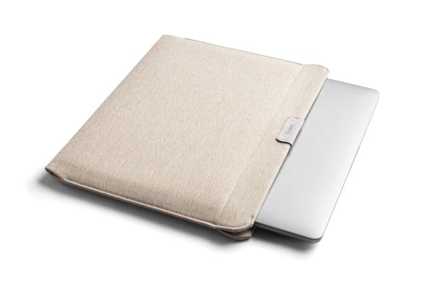 Bellroy Laptop Sleeve（16インチのMacbook Pro、耐水性のあるリサイクル素材、マグネット式開閉） - Saltbush_1