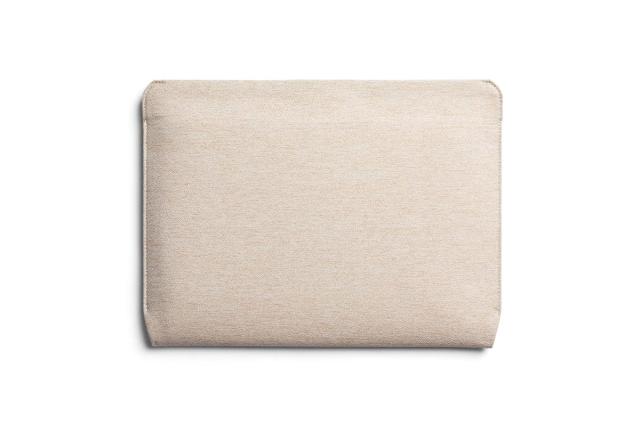 Bellroy Laptop Sleeve（16インチのMacbook Pro、耐水性のあるリサイクル素材、マグネット式開閉） - Saltbush_3