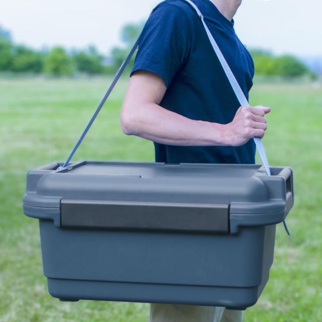 JEJアステージ 冷気を逃がさない クーラーボックス グランクール 26.5L 日本製幅640×奥行408×高さ320mm3点バックル 強力保冷 軽量 ラ