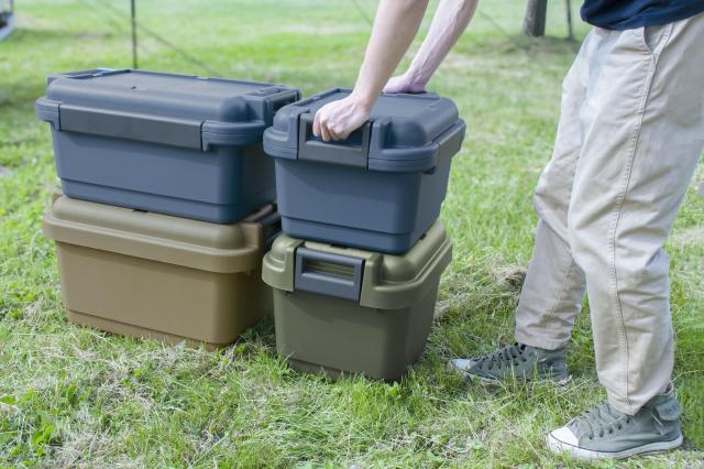 JEJアステージ 冷気を逃がさない クーラーボックス グランクール 26.5L 日本製幅640×奥行408×高さ320mm3点バックル 強力保冷 軽量 ラ