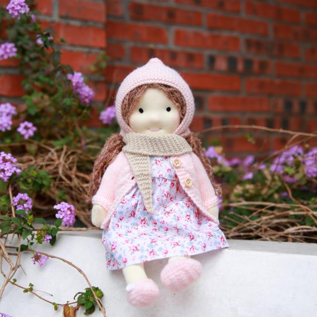 BlissfulPixie ウォルドルフ人形 Waldorf Doll 手作り人形 - Luna 30cm 柔らかい 女の子 かわいい ぬいぐるみ 子供たちに最適な人形