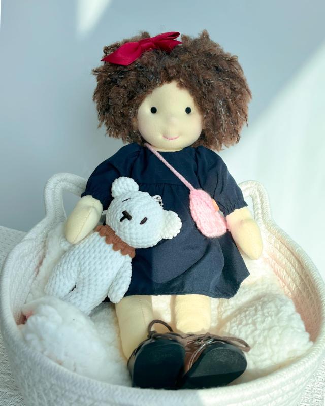 BlissfulPixie Waldorf Doll 手作り人形 - Ignacy 12” 柔らかい 女の子 かわいい ぬいぐるみ 子供たちに最適な人形_2