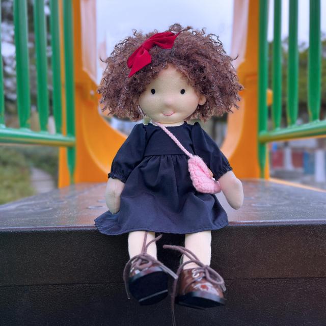 BlissfulPixie Waldorf Doll 手作り人形 - Ignacy 12” 柔らかい 女の子 かわいい ぬいぐるみ 子供たちに最適な人形_5