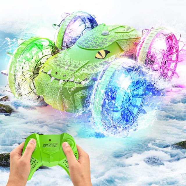 DEERC ラジコン 水陸両用 ラジコンカー オフロード こども向け リモコンカー スタントカー RCカー 車おもちゃ 四輪駆動 両面走行 360度回の通販は 5,035円