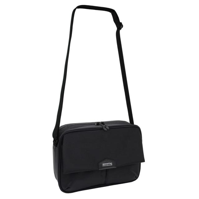 [マンハッタンパッセージ] 5608BK A5フラップショルダーバッグ 男女兼用 (ブラック)