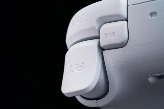 8BitDo Ultimate 2 ワイヤレス コントロー ラー Windows ＆ Android 用、TMR ジョイスティック付きゲーム コントロー ラー、切り替え可能な_8