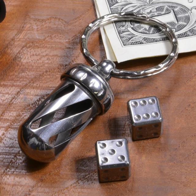 LIONSTEEL どんぐり型 キーホルダー サイコロ2個入 [ ステンレス ][lstddin]の通販は 5,200円