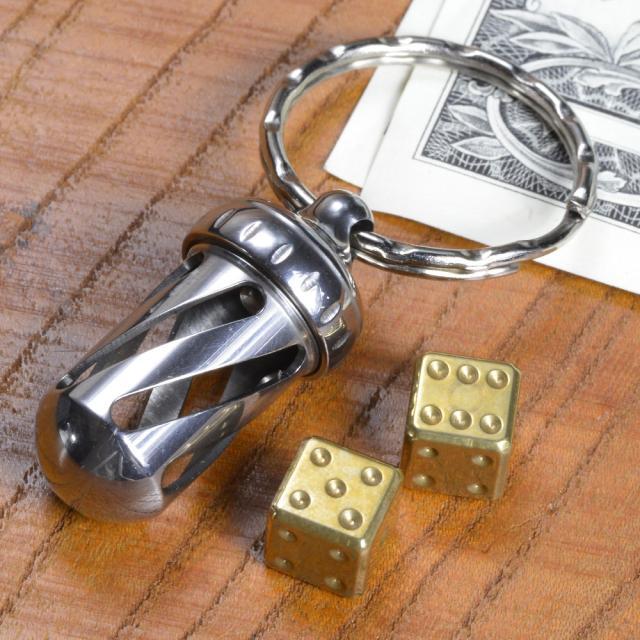 LIONSTEEL どんぐり型 キーホルダー サイコロ2個入 [ ブラス ][lstddot] 5,200円