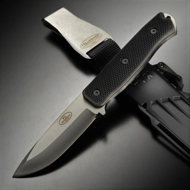 FALLKNIVEN S1 - レンズとボディと私。 ファルクニーベン FALLKNIVEN S1 - レンズとボディと私。 ファルクニーベン