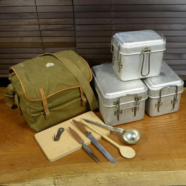 チェコ軍放出品 フィールドキッチンセット Va54 メスキット 食器セット [ 破損あり ][ra16567]