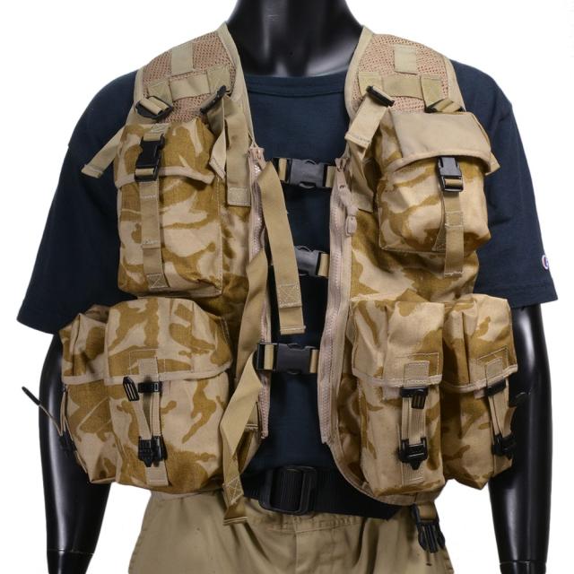 MK4 タクティカルチェストアーマーポーチ フロントポーチ Amazon