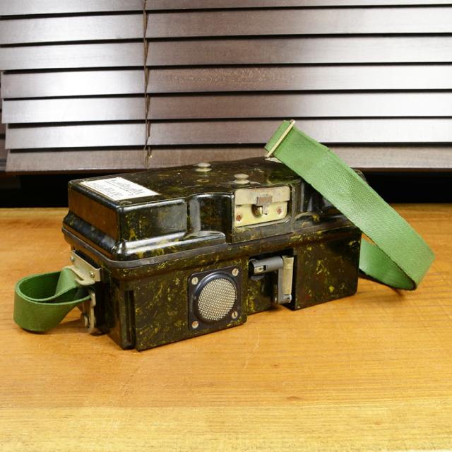 ドイツ軍放出品 フィールドフォン NVA 野戦電話 FF-63S [ 可 ][ra14350]_1