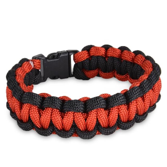 Rothco パラコードブレスレット 樹脂製バックル ブラック レッド Sサイズ Ro923 の通販はau Pay マーケット レプズギア