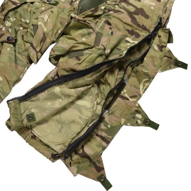 イギリス軍 放出品 Tier 3 ボディアーマー 下半身プロテクター Mサイズ イギリス軍放出品 Tier 3 ボディアーマー 下半身プロテクター