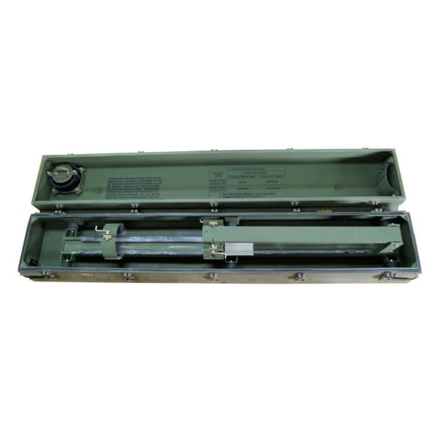 アメリカ軍放出品 ミサイルコンテナ AGM-114 ヘルファイアミサイル用 トランスポートボックス[ra14404]_2