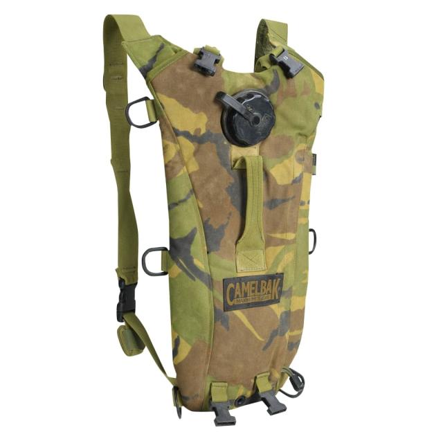 CAMELBAK 漂い ハイドレーションパック 迷彩