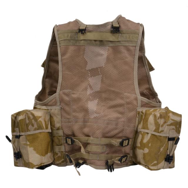 イギリス軍　砂漠迷彩DPM タクティカルベスト（ポーチ 7個付き） イギリス軍 砂漠迷彩DPM タクティカルベスト（ポーチ 7個付き） 【公式
