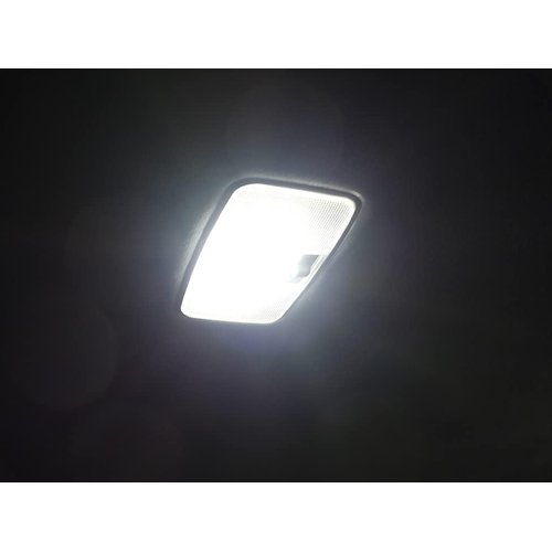 トヨタ AQUA 2021／7〜 用 プレミアムホワイトLEDルームライトセット_1