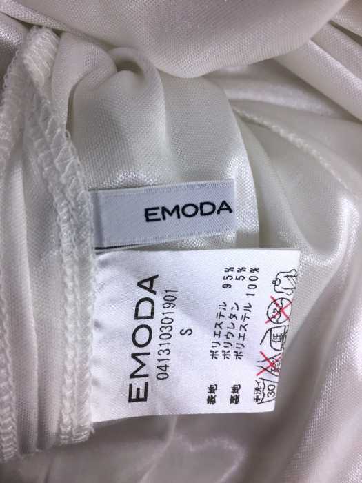エモダ Emoda ワンピース サイズjpn S レディース 中古 ブランド古着バズストア の通販はau Pay マーケット ブランド古着のbazzstore バズストア