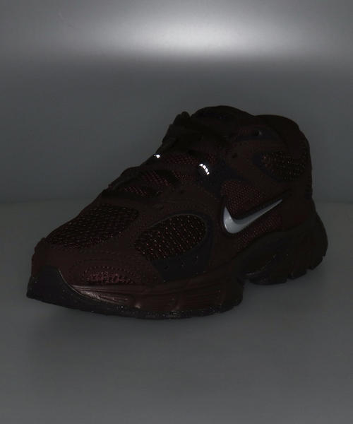 NIKE ナイキ W V5 RNR レディーススニーカー(ウィメンズV5RNR) II6294-601 バーガンディクラッシュ/メタリックピューター_8