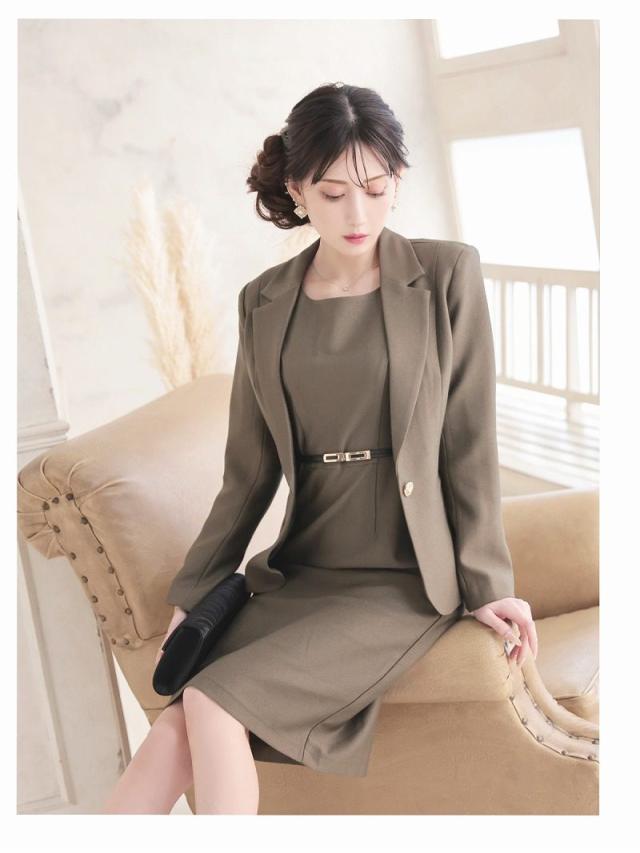 キャバスーツ Belsia.LUX カーキ モスグリーン ほんのり上品なラメ入り
