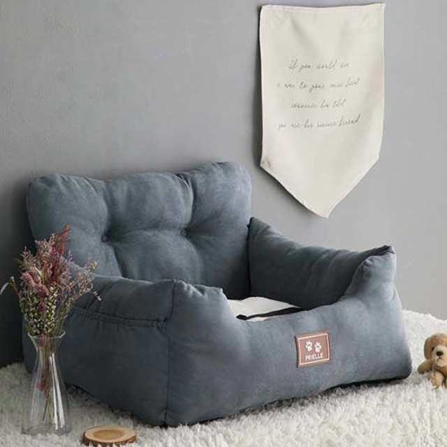 ペット用 ドライブベッド 犬 犬用 ペット ドライブベッド 小型犬 中型犬 猫用 キャリーバッグ 車酔い防止 飛び出し防止 リード＆フック付 ペット用の通販は