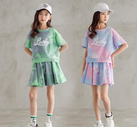 子供服 女の子 スポーツウェア キッズ スウェット ジャージ 上下セット 2点 夏 半袖 Tシャツ+スカート セットアップ 子ども服 女の子 ダンス衣装 韓国風 ヒップホップ ジュニア 運動着 七五三 通学 通園 ルームウェア 120-170cm 送料無料の通販は
