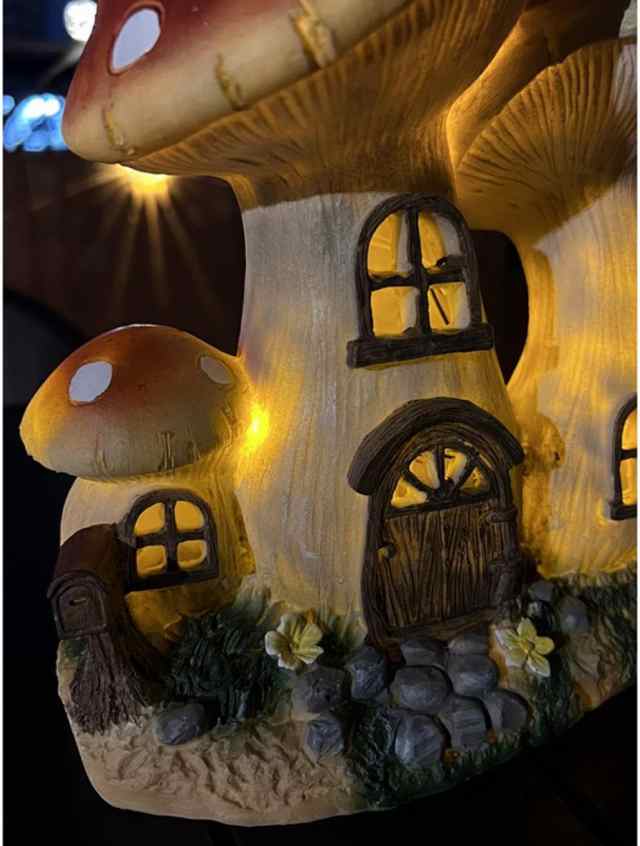 ソーラーオーナメント キノコ 置物 きのこ フィギュア 庭 F 玄関 led おしゃれ 茸 玄関ライト ガーデニング センサーライト アンティーク おもしろオブジェ タイプ1 リアル ソーラーランプ 園芸ライト 可愛い置物 庭に置く置物 キノコ飾り