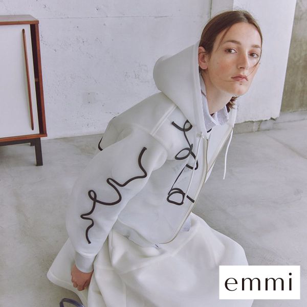 エミ ラインシアーダンボールジップフーディーブルゾン emmi 35%OFF 送料無料_4