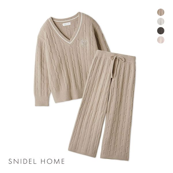 【送料無料】 スナイデルホーム Vニットプルオーバー＆ロングパンツセットアップ パジャマ ルームウェア SNIDEL HOMEの通販は 12,441円