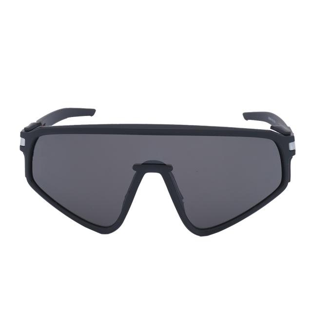 オークリー　OAKLEY　LATCHPANEL サングラス