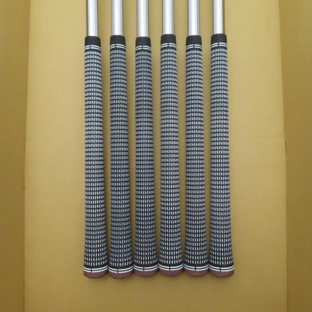 【中古ゴルフクラブ】ブリヂストン　BRIDGESTONE GOLF　233HF アイアン N.S.PRO 850GH neo　シャフト：N.S.PRO 850GH neo