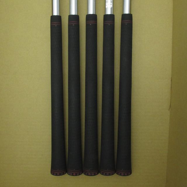 【中古ゴルフクラブ】オノフ　KURO　オノフ フォージド KURO(2021) アイアン N.S.PRO MODUS3 TOUR 115　シャフト：N.S.PRO MODUS3 TOUR…