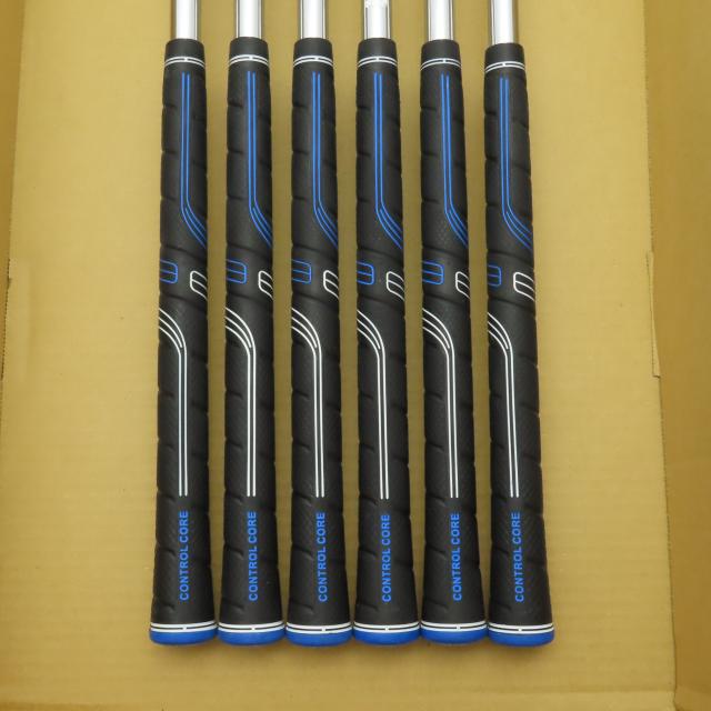 【中古ゴルフクラブ】オノフ　KURO　オノフ フォージド KURO(2023) アイアン N.S.PRO MODUS3 TOUR 105　シャフト：N.S.PRO MODUS3 TOUR…