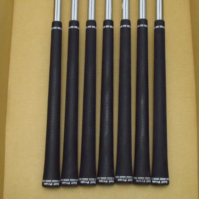 【中古ゴルフクラブ】タイトリスト　T SERIES　T300 アイアン N.S.PRO T105　シャフト：N.S.PRO T105