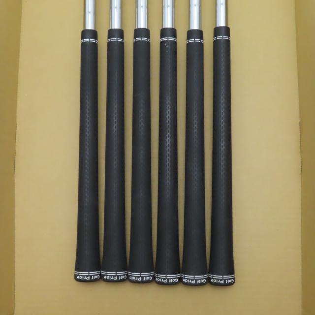 【中古ゴルフクラブ】タイトリスト　T SERIES　T300 アイアン N.S.PRO 880 AMC　シャフト：N.S.PRO 880 AMC